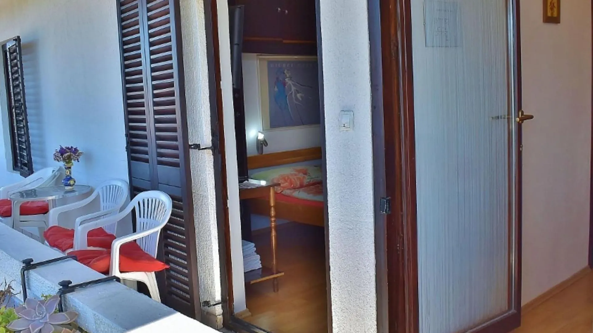 Apartments Jug - Comfort Studio Apartment With Balcony Lopar Croatia